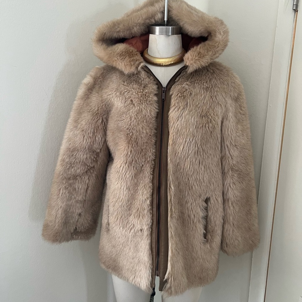 Vintage 1970s Beekman Place NY Women's Tan Faux Fur Hooded Jacket